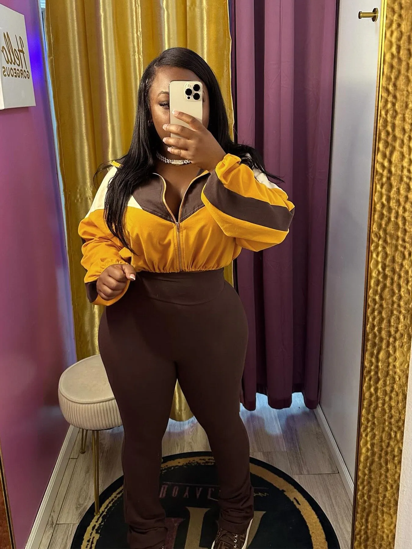 MB FASHION Color-Block Cropped Jacket and High-Waist Flare Pants Set 4060LY