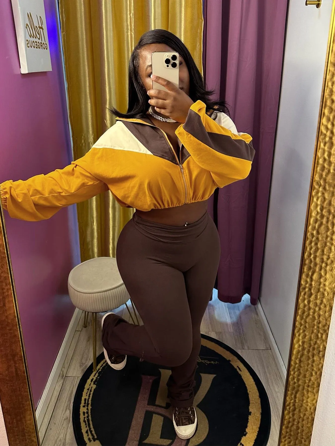 MB FASHION Color-Block Cropped Jacket and High-Waist Flare Pants Set 4060LY