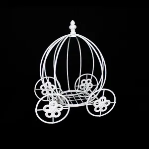 Metal carriage 30cm
